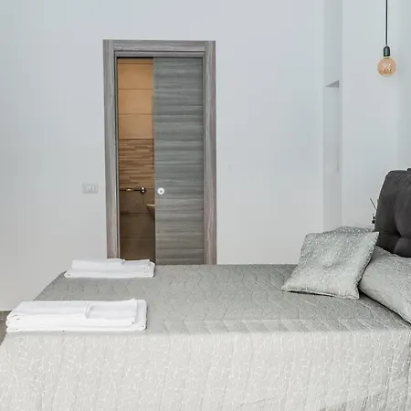 Naples & Love Rooms Guest house *